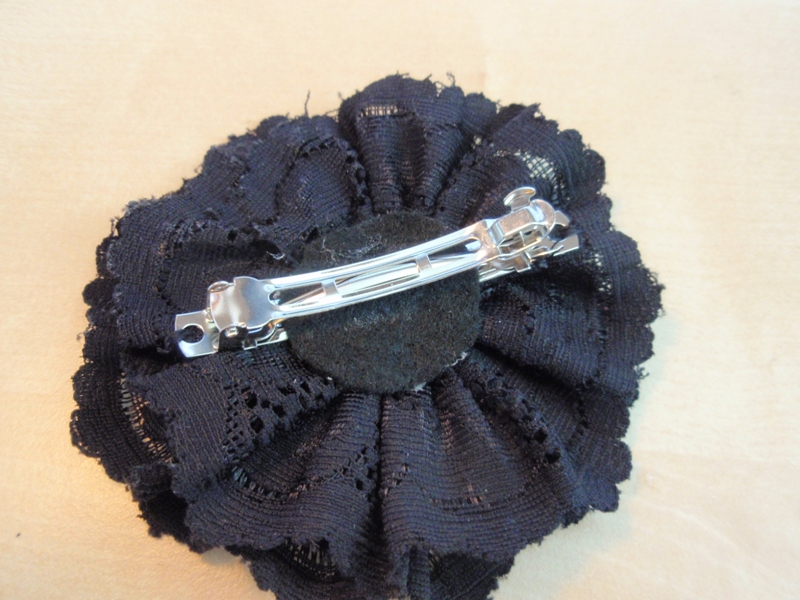 Lace flower barrette 13240064614e1fd5368f1f5p7141701
