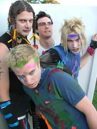 Les pires photos de groupes 1964015631507155f9319fcg751