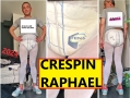 Raphael crespin en legging blanc et couche